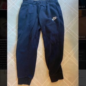 Kids black Nike sweatpants